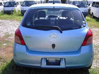 2007 Toyota Vitz Photos