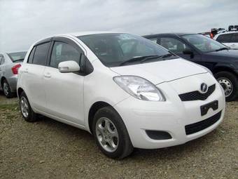 2008 Toyota Vitz Photos