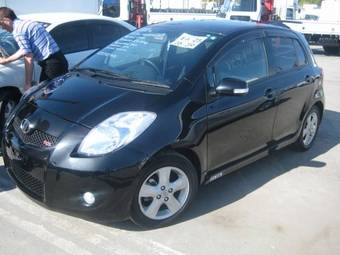 2008 Toyota Vitz Pictures