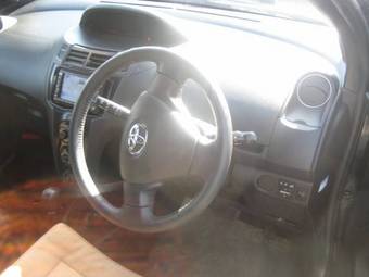2008 Toyota Vitz Pictures
