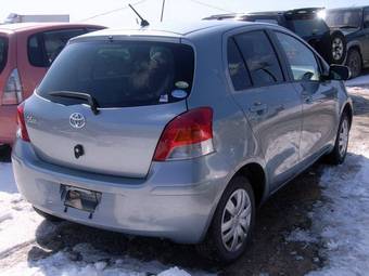 2008 Toyota Vitz Pictures