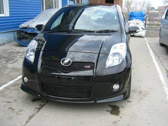 2008 Toyota Vitz Pictures