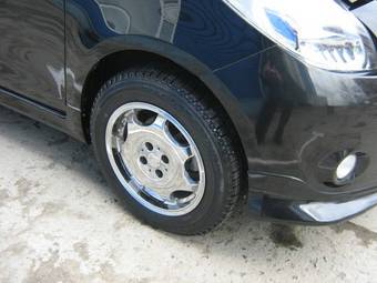 2008 Toyota Vitz Photos