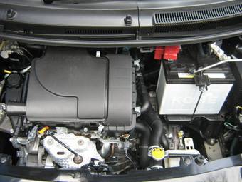 2008 Toyota Vitz Images