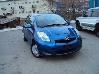 2009 Toyota Vitz Pictures