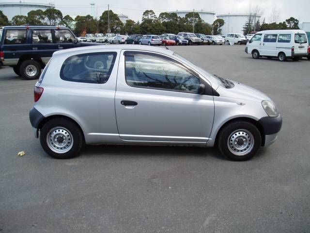 2001 Toyota Voltz