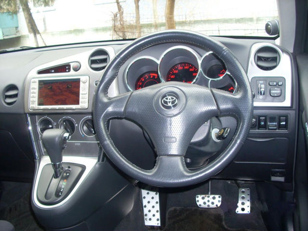 2002 Toyota Voltz