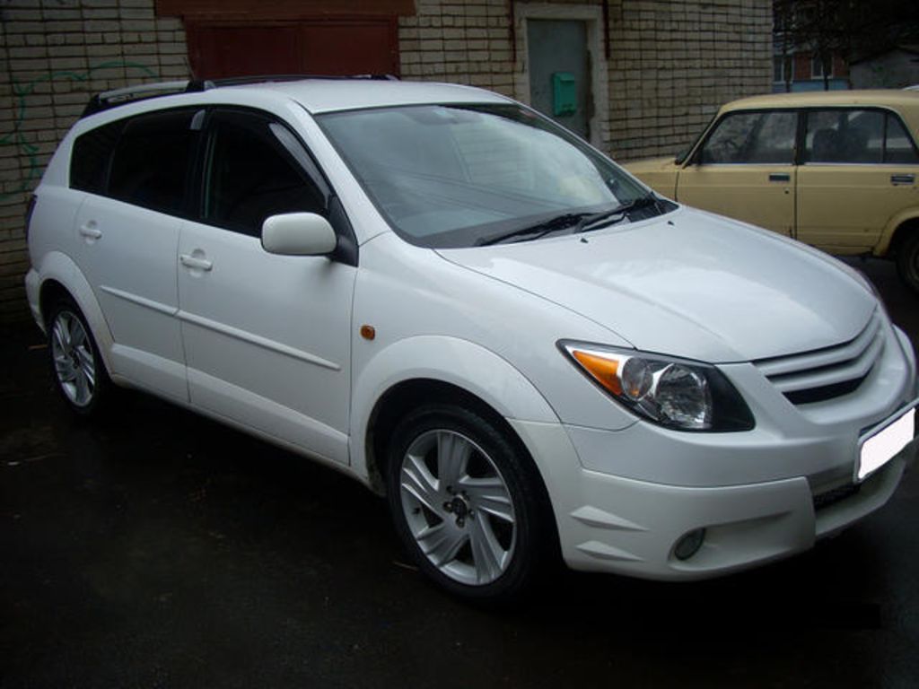 2002 Toyota Voltz