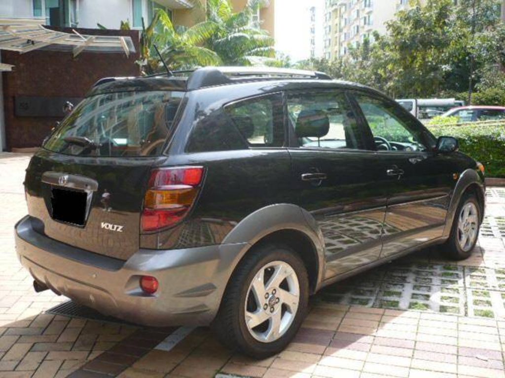 2002 Toyota Voltz
