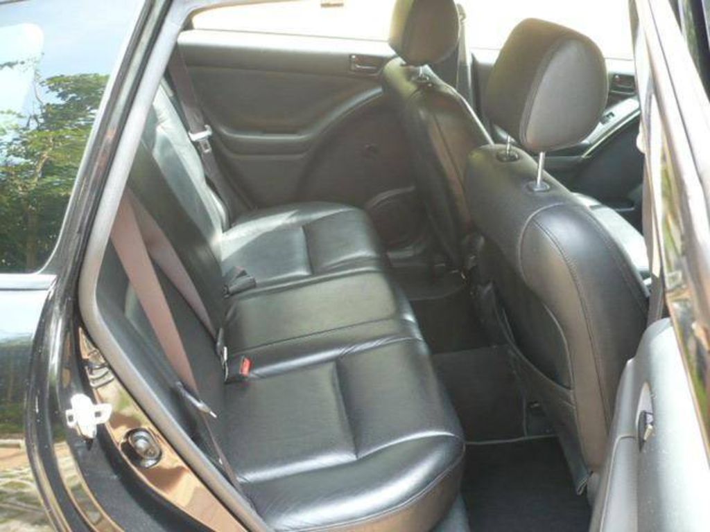 2002 Toyota Voltz
