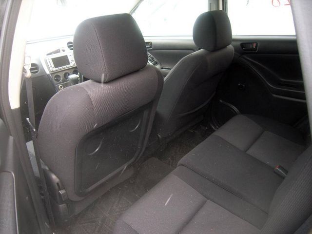 2002 Toyota Voltz