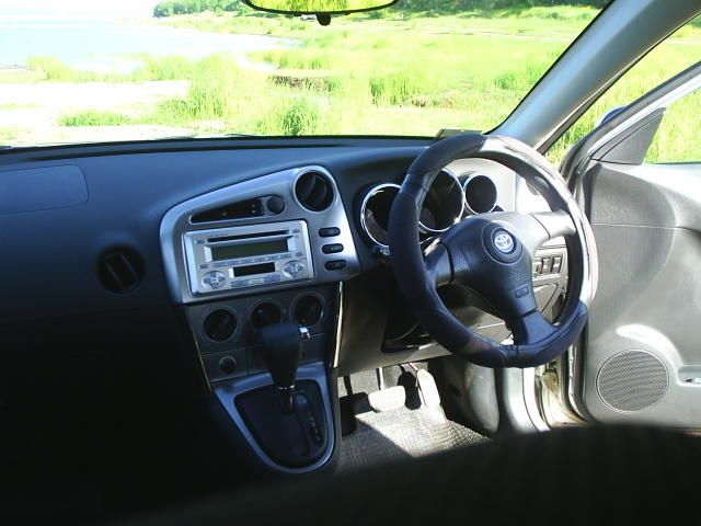2002 Toyota Voltz