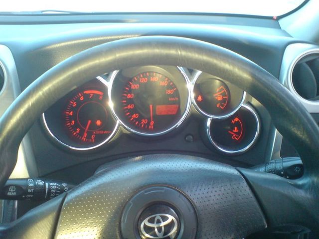 2002 Toyota Voltz