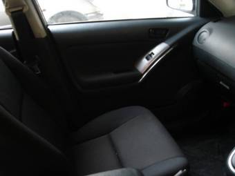 2002 Toyota Voltz Photos