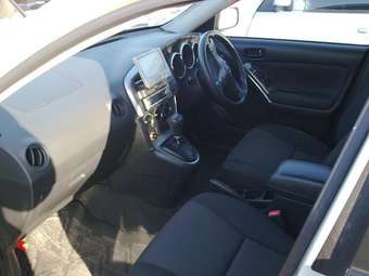 2002 Toyota Voltz Pictures