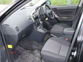 2002 Toyota Voltz Photos