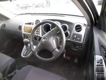 2002 Toyota Voltz Images