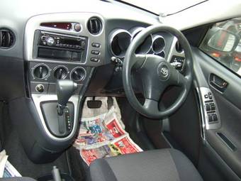 2002 Toyota Voltz Photos