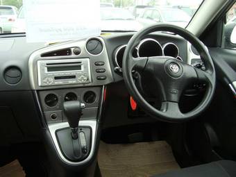 2002 Toyota Voltz Photos