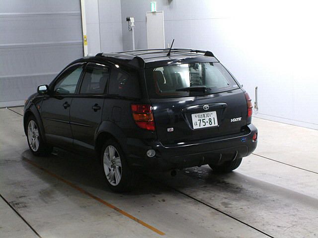 2003 Toyota Voltz