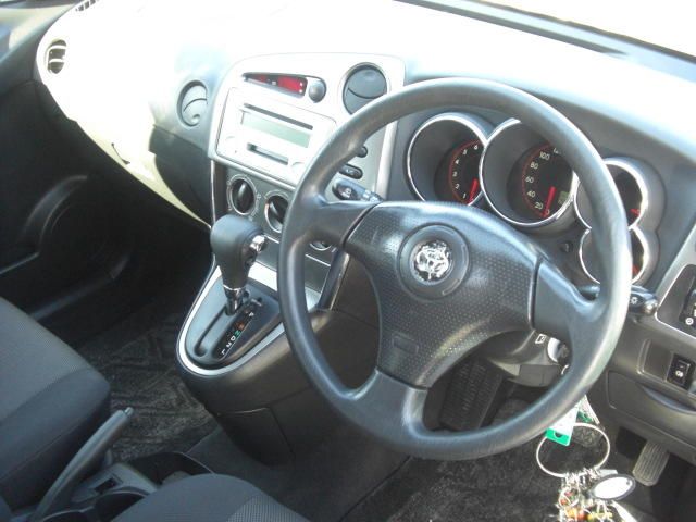 2003 Toyota Voltz