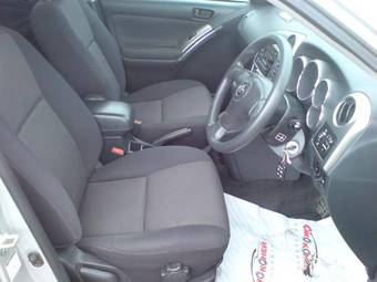 2003 Toyota Voltz Pictures