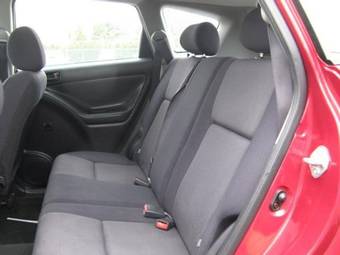 2003 Toyota Voltz Images
