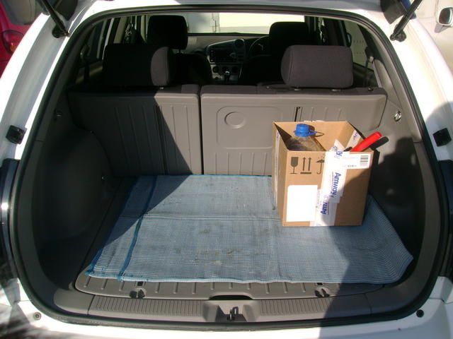 2004 Toyota Voltz