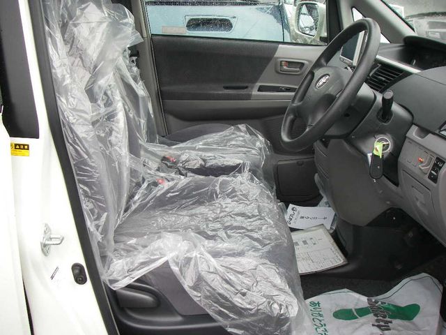 2002 Toyota Voxy
