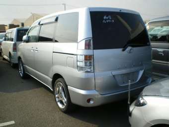 2002 Toyota Voxy For Sale