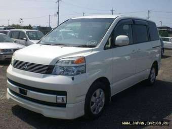 2002 Toyota Voxy For Sale