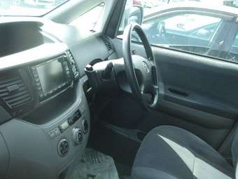 2002 Toyota Voxy For Sale