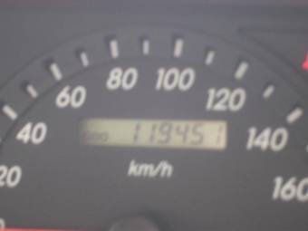 2002 Toyota Voxy Images