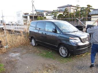 2002 Toyota Voxy For Sale