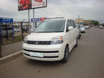 2002 Toyota Voxy For Sale