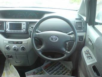 2003 Toyota Voxy For Sale