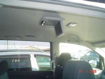 2005 Toyota Voxy Pictures