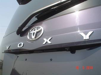 2008 Toyota Voxy Pictures