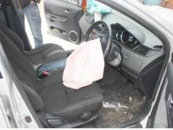2002 Toyota WiLL Photos