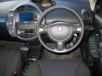 2003 Toyota WiLL Images