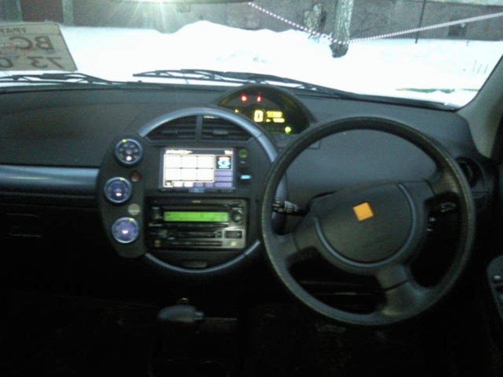 2002 Toyota WiLL Cypha
