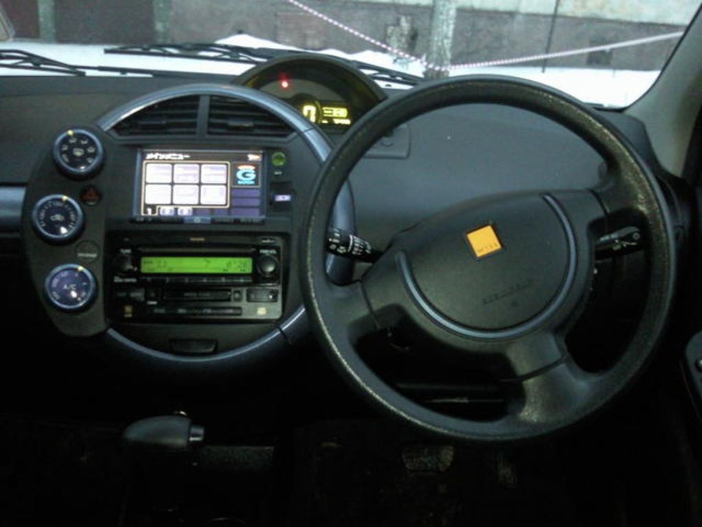 2002 Toyota WiLL Cypha