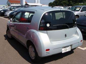 2002 Toyota WiLL Cypha Pictures