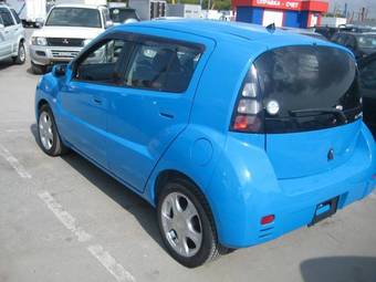 2002 Toyota WiLL Cypha Pictures