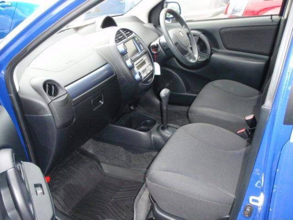 2003 Toyota WiLL Cypha