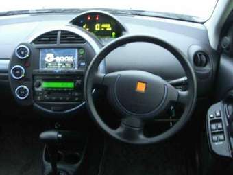 2003 Toyota WiLL Cypha Pictures