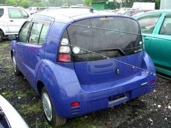 2003 Toyota WiLL Cypha Photos