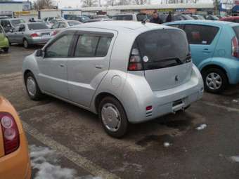2003 Toyota WiLL Cypha Pictures