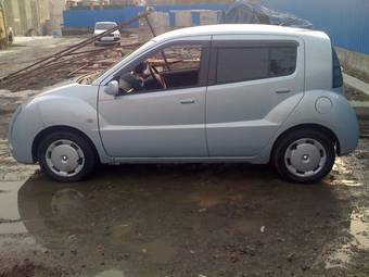 2003 Toyota WiLL Cypha Pictures