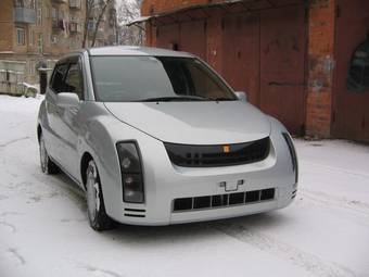 2003 Toyota WiLL Cypha Pictures